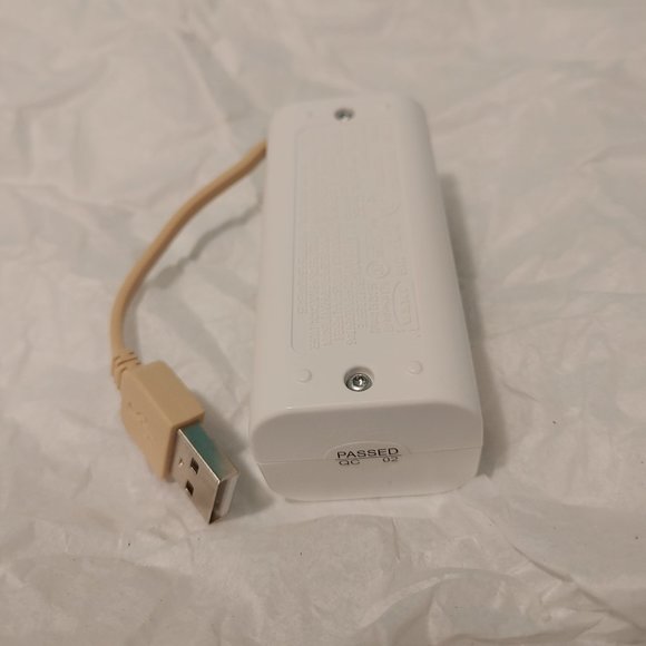 Vinninge Battery Charger - Picture 3 of 3